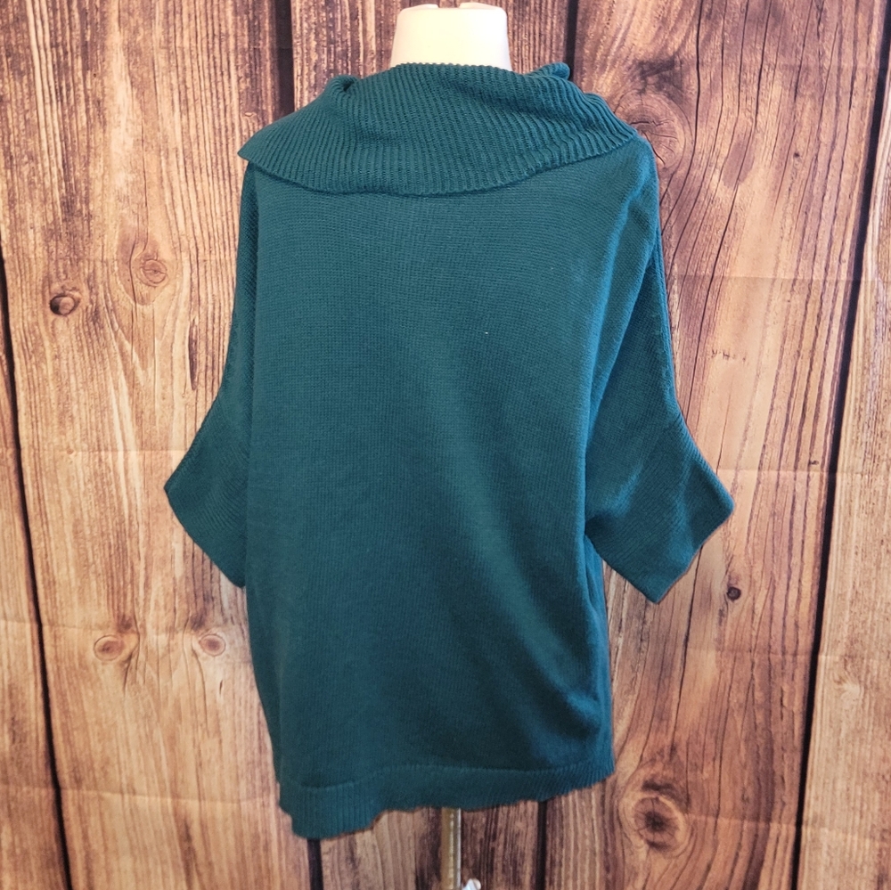 CAbi Style #3011 Sweater Size S Green - Picture 4 of 9